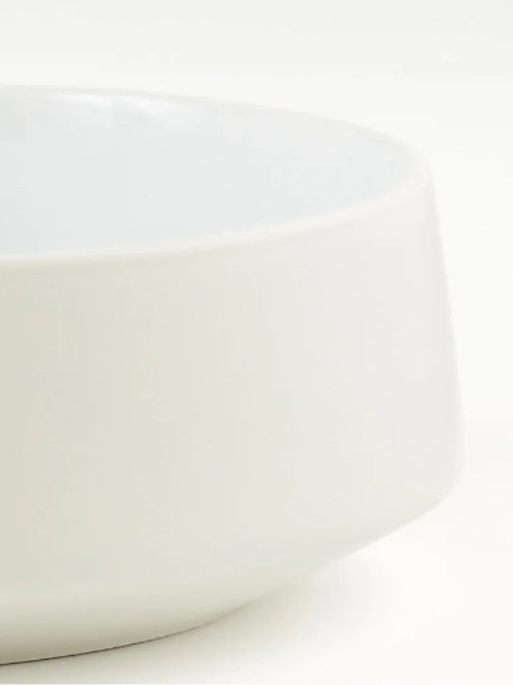 New! Crate&Barrel Matte Porcelain Bowl in White- Set of 4